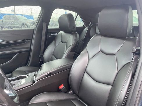 Used 2021 Cadillac CT4 Luxury image 10