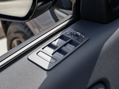 Used 2025 Land Rover Discovery Sport S AWD/4WD image 51