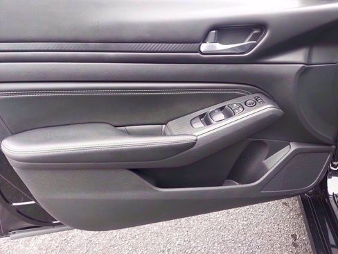 Used 2019 Nissan Altima 2.5 S image 13