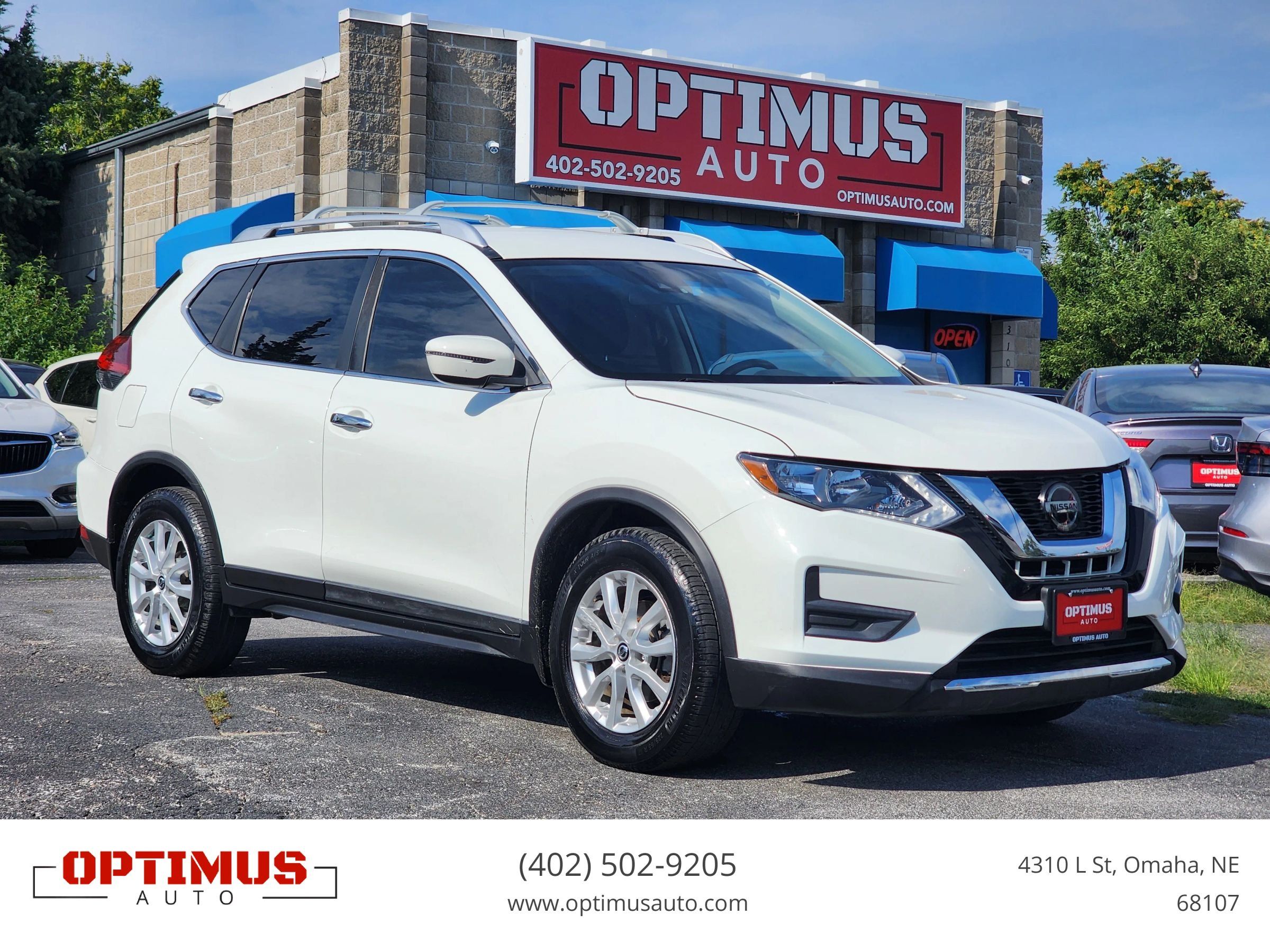 Used 2020 Nissan Rogue SV AWD/4WD image 1