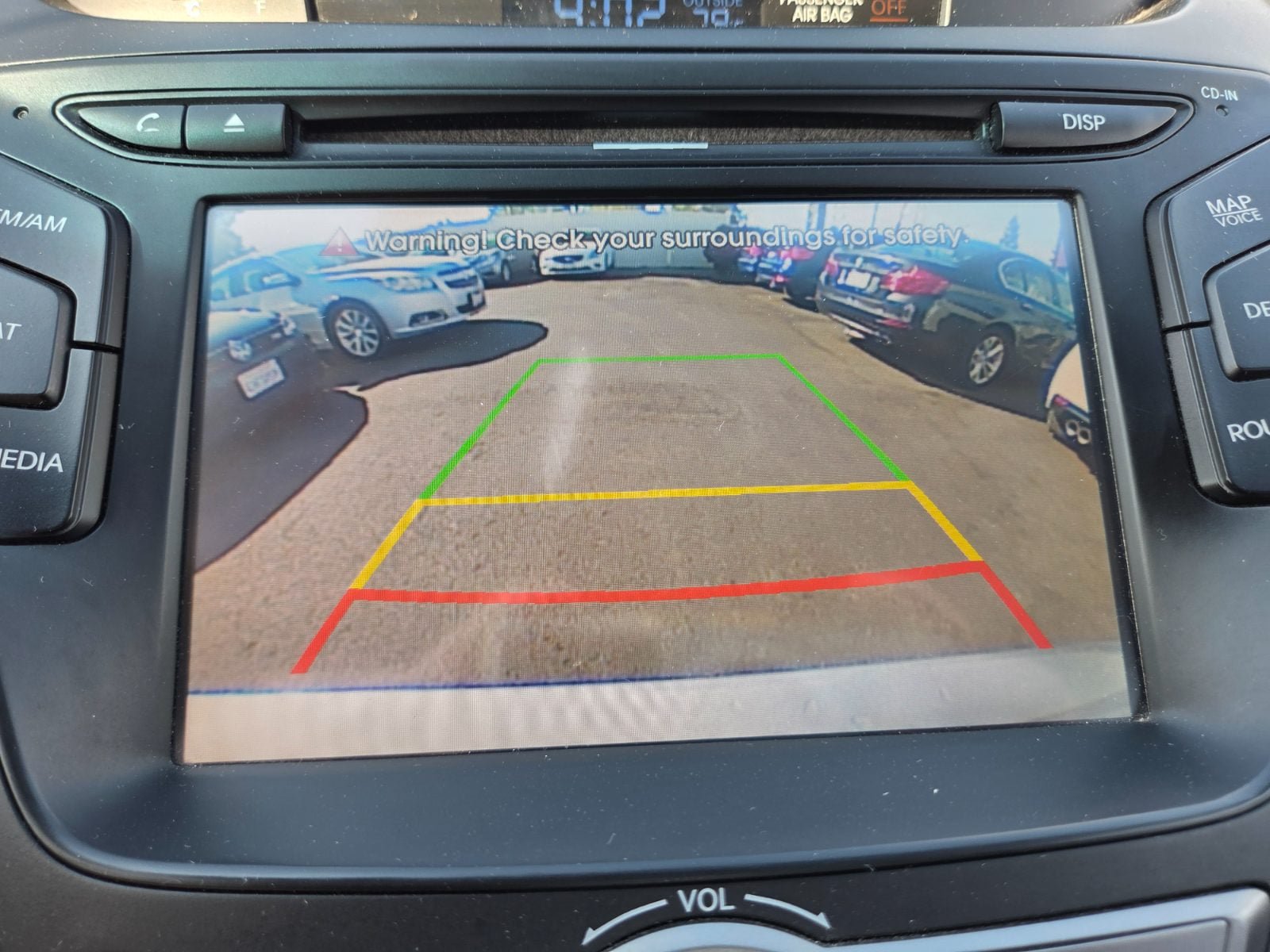 Used 2014 Hyundai Elantra Limited w/ Option Group 03 FWD image 18