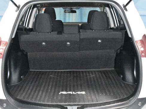 Used 2015 Toyota RAV4 XLE image 31