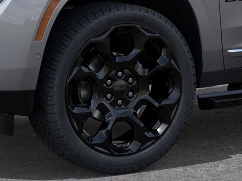 New 2026 GMC Yukon Denali w/ Denali Reserve Package AWD/4WD image 9