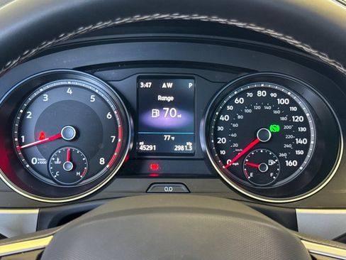 Used 2021 Volkswagen Atlas SE w/ Panoramic Sunroof Package image 25