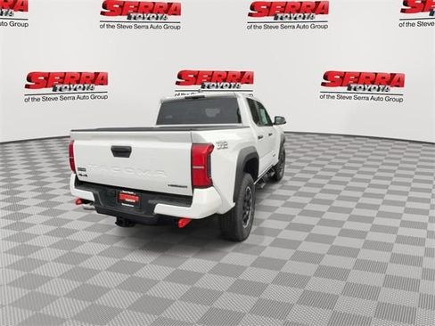New 2025 Toyota Tacoma TRD Off-Road image 9