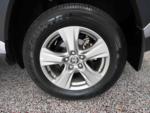 Certified 2024 Toyota RAV4 XLE AWD/4WD image 30