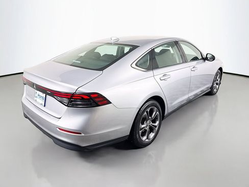 Certified 2023 Honda Accord EX image 7