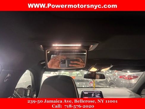 Used 2020 BMW 740i w/ M Sport Package image 46