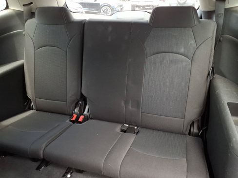 Used 2016 Chevrolet Traverse LT AWD/4WD image 16