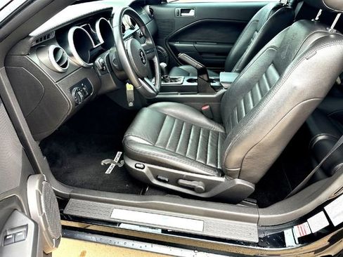 Used 2008 Ford Mustang Shelby GT500 RWD image 11