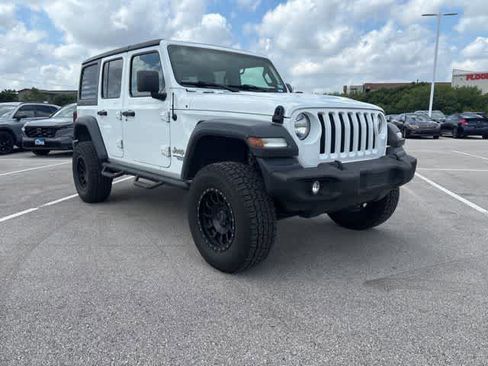 Used 2019 Jeep Wrangler Unlimited Sport S AWD/4WD image 7