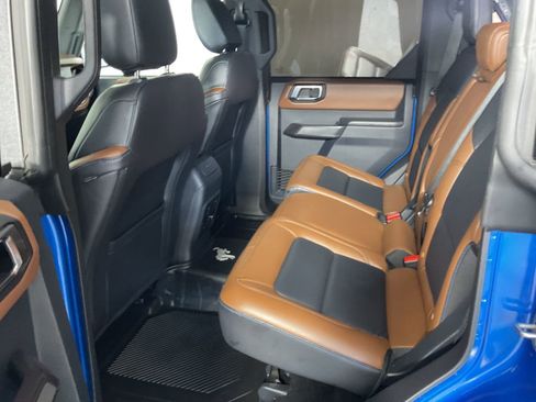 Used 2024 Ford Bronco Outer Banks image 19