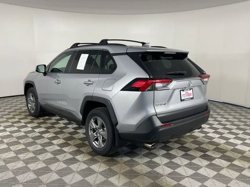 Used 2025 Toyota RAV4 XLE w/ Convenience Package image 18