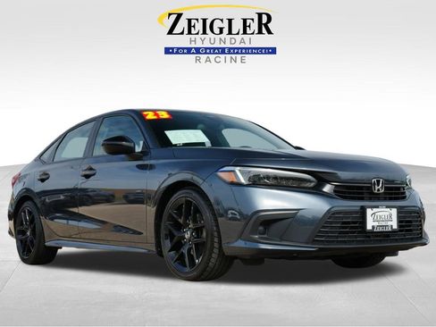 Used 2023 Honda Civic Sport image 1
