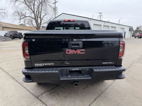 Used 2016 GMC Sierra 1500 Denali image 30