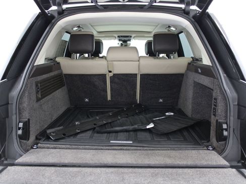 Used 2020 Land Rover Range Rover HSE AWD/4WD image 19