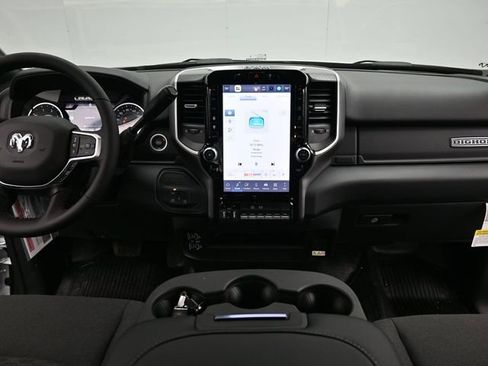 New 2026 RAM 4500 4x4 Crew Cab DRW image 23
