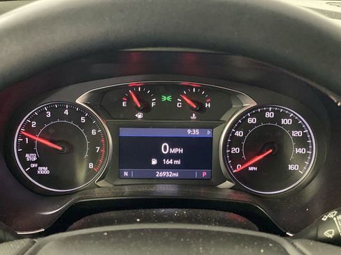 Used 2025 Chevrolet Blazer LT w/ Convenience Package FWD image 11