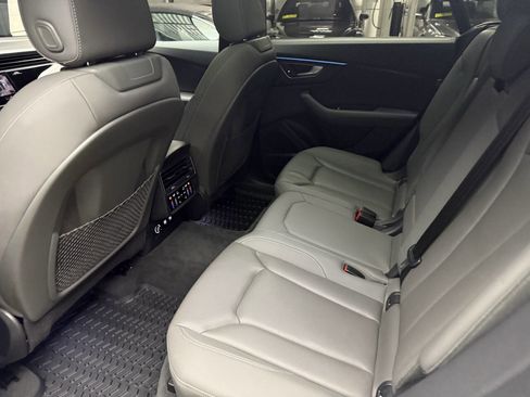 Used 2019 Audi Q8 Prestige image 22