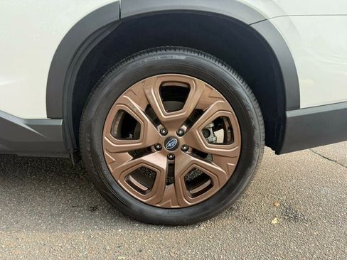 Used 2025 Subaru Ascent Bronze Edition AWD/4WD image 10
