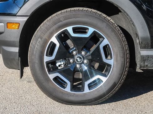 New 2023 Ford Bronco Sport Outer Banks w/ Tech Package image 12