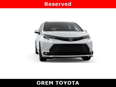 New 2026 Toyota Sienna XLE Woodland Edition image 16