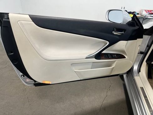 Used 2012 Lexus IS 250C RWD image 17