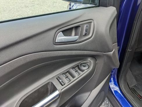 Used 2014 Ford Escape SE FWD image 20