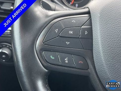 Used 2020 Jeep Cherokee Trailhawk w/ Cold Weather Group AWD/4WD image 28
