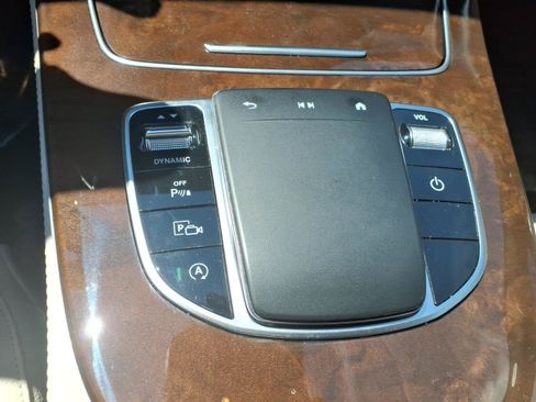 Used 2023 Mercedes-Benz E 350 4MATIC Sedan image 29