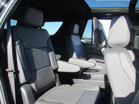 Certified 2025 GMC Yukon Denali w/ Denali Reserve Package image 26