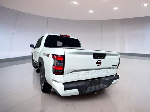 Used 2023 Nissan Frontier PRO-4X w/ Pro Convenience Package AWD/4WD image 3