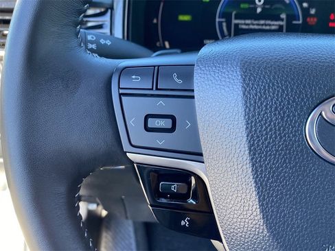 Certified 2025 Toyota Camry SE image 26