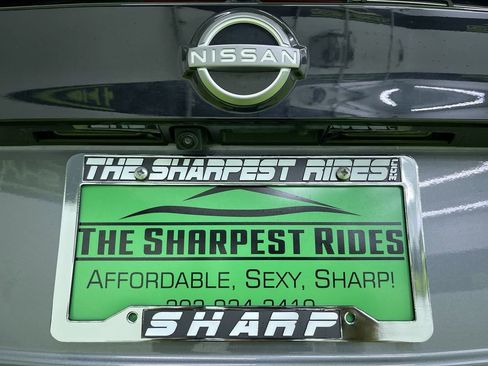 Used 2025 Nissan Kicks SV image 12