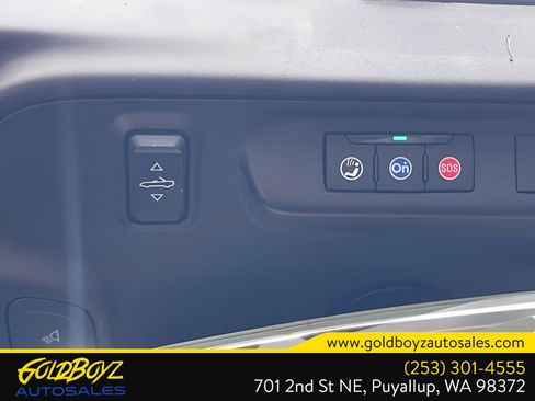 Used 2022 Chevrolet Camaro LT image 32