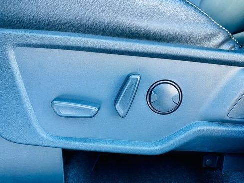 New 2026 Ford Bronco Badlands image 13