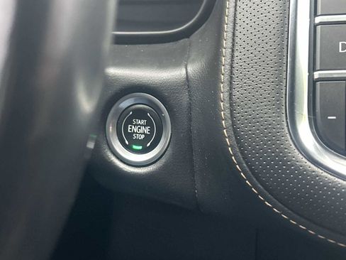 Used 2023 GMC Yukon AT4 w/ AT4 Premium Package image 16