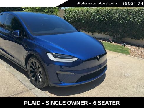 Used 2022 Tesla Model X Plaid AWD/4WD image 9