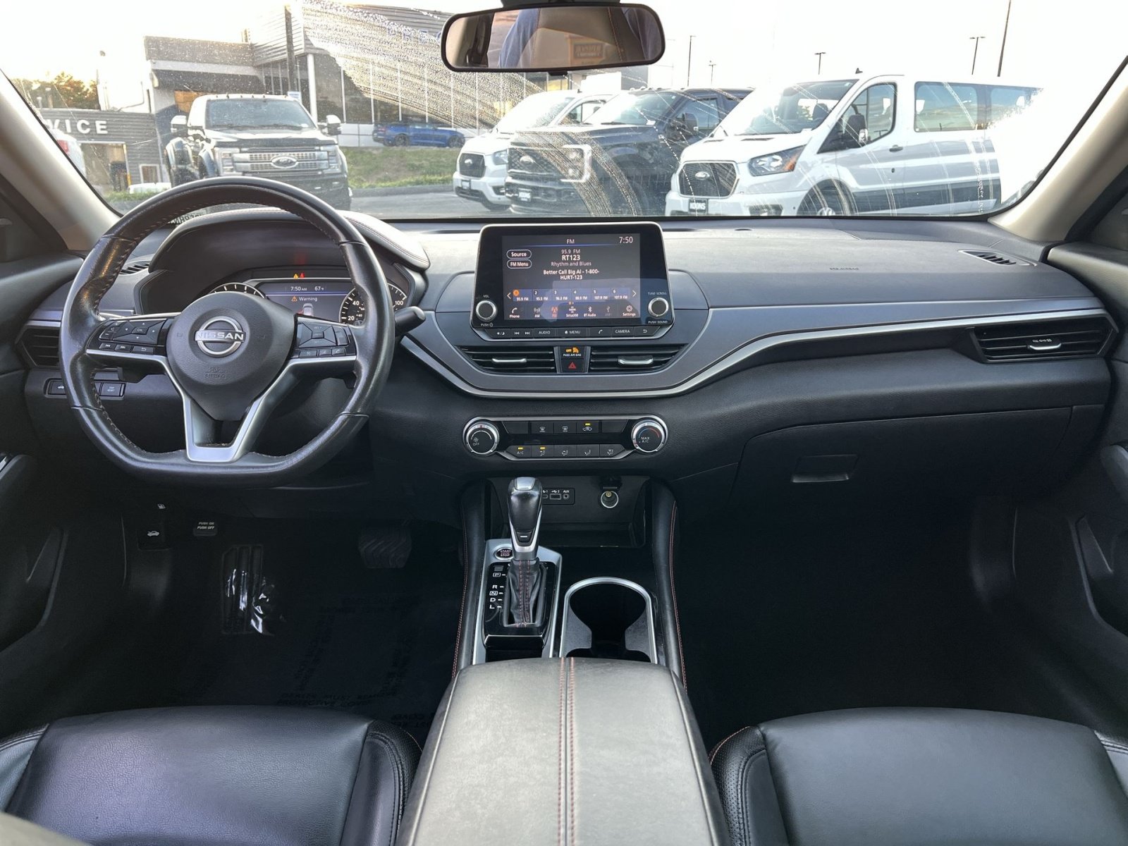 Used 2024 Nissan Altima 2.5 SR FWD image 22