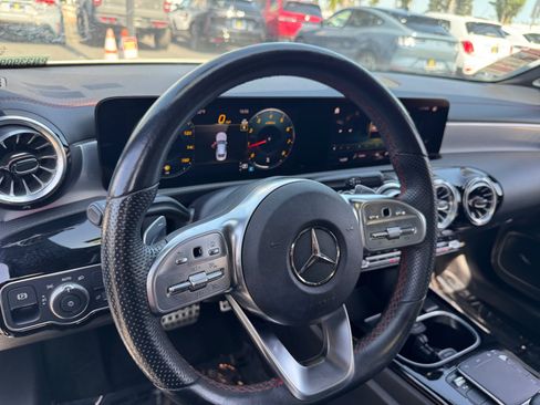 Used 2023 Mercedes-Benz CLA 250 image 23