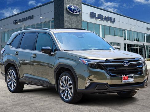 New 2025 Subaru Forester Touring image 3