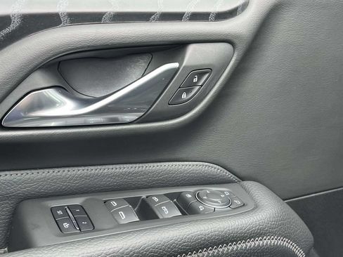 Certified 2023 GMC Yukon Denali AWD/4WD image 27