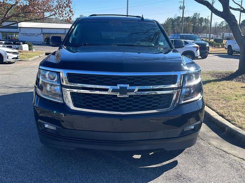 Used 2018 Chevrolet Tahoe LT w/ Luxury Package image 11