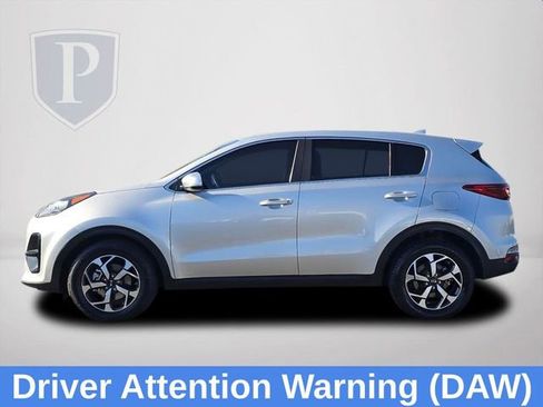 Used 2020 Kia Sportage LX image 8