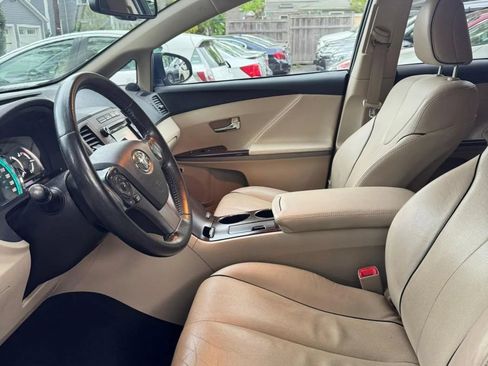 Used 2015 Toyota Venza XLE w/ XLE Premium Package AWD/4WD image 8