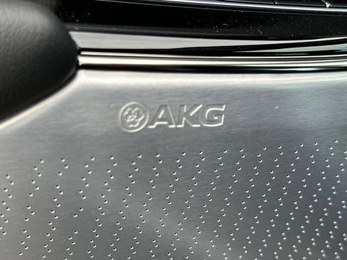 New 2026 Cadillac Lyriq V image 25