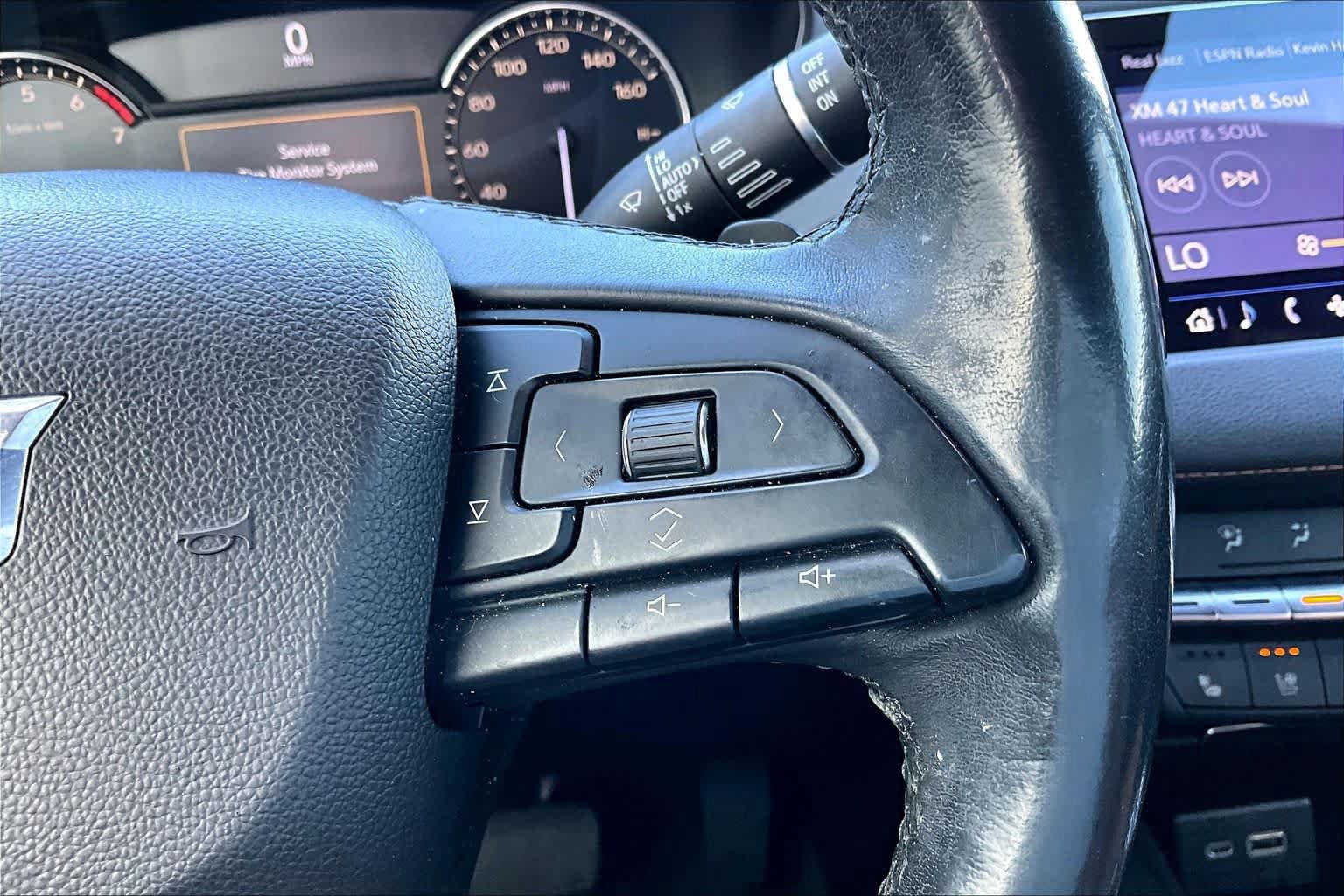 Used 2019 Cadillac XT4 Premium Luxury w/ Enhanced Visibility Package FWD image 25