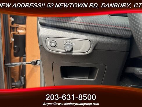 Used 2024 Chevrolet TrailBlazer RS w/ Convenience Package AWD/4WD image 24