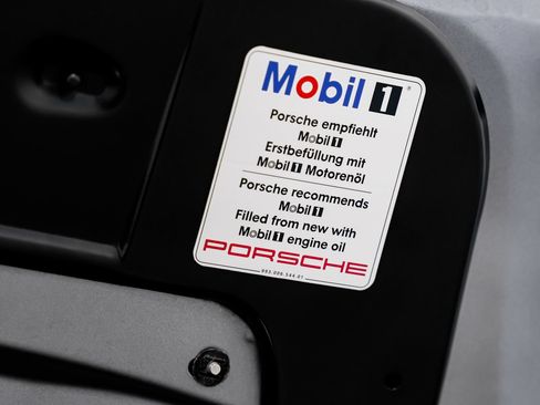 Used 2005 Porsche 911 Carrera S RWD image 41