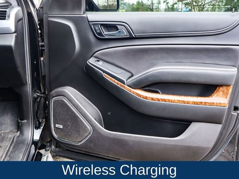 Used 2018 Chevrolet Suburban Premier image 41